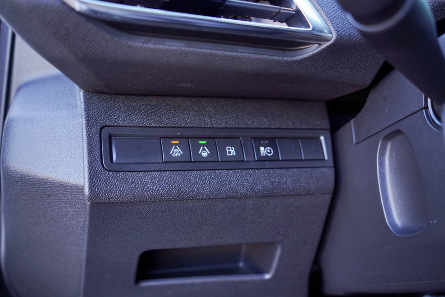 Peugeot 3008 1.6 HYbrid 225 GT |  Panoramadak | Trekhaak | SoH 96%