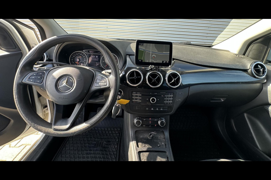 Mercedes-Benz B-Klasse 220 d Ambition automaat