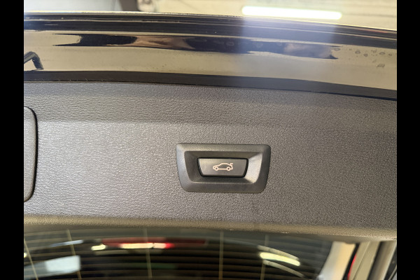 BMW X1 xDrive25e Executive | Pano | Head-up | Leder | M-stuur + velgen | Camera | Full LED | Dealer onderhouden