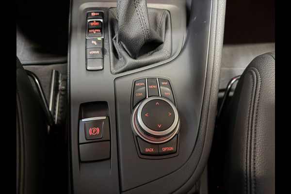 BMW X1 xDrive25e Executive | Pano | Head-up | Leder | M-stuur + velgen | Camera | Full LED | Dealer onderhouden