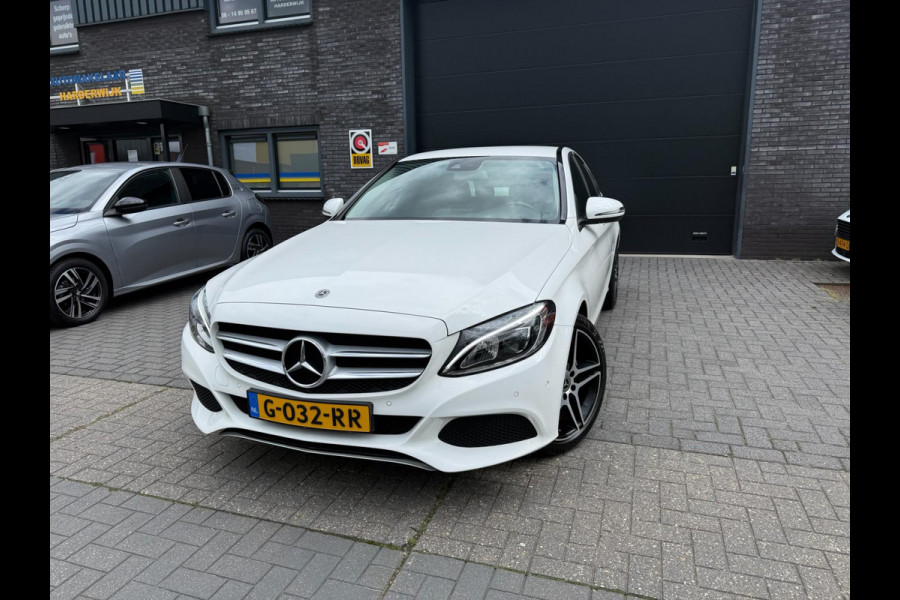 Mercedes-Benz C-Klasse 200 Premium Plus | 1E EIGENAAR | 3/6/12MND GARANTIE| LED | CRUISE | SFEER | STOELVERWM. | NAVI |