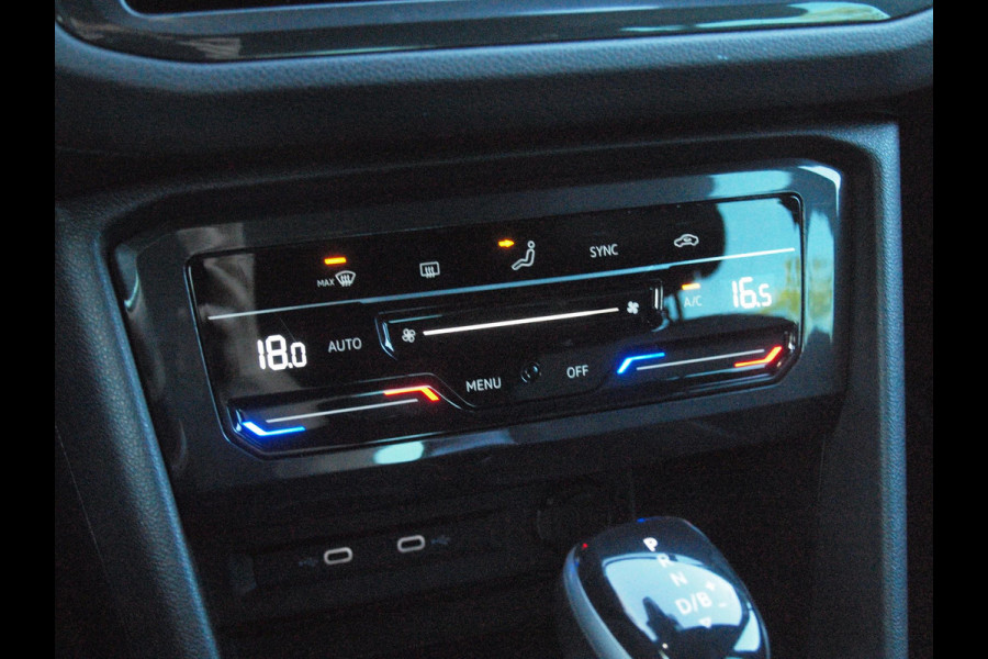 Volkswagen Tiguan 1.4 TSI eHybrid R-Line Business+ | Trekhaak | Apple Carplay | Sfeerverlichting | ACC | Virtual Cockpit | NL-Auto |