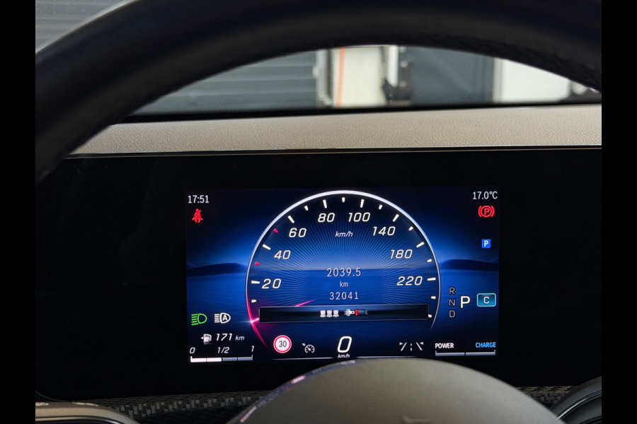 Mercedes-Benz A-Klasse 200 Luxury Line Facelift CarPlay Camera