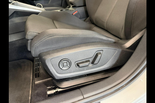 Audi A3 Sportback 35 TFSI S Edition SONOS Premium Audio climate control Navigatie Carplay Full LED Elektr. Sportstoelen PDC VA + Camera Adaptieve Cruise Control Head Up Display