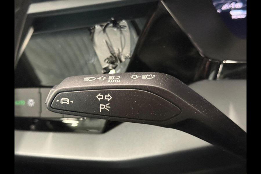 Audi A3 Sportback 35 TFSI S Edition SONOS Premium Audio climate control Navigatie Carplay Full LED Elektr. Sportstoelen PDC VA + Camera Adaptieve Cruise Control Head Up Display
