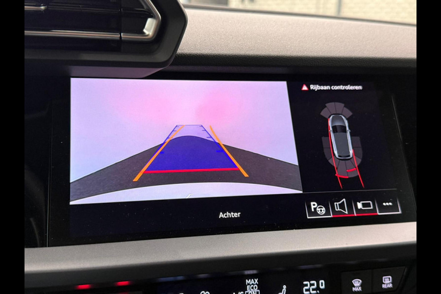 Audi A3 Sportback 35 TFSI S Edition SONOS Premium Audio climate control Navigatie Carplay Full LED Elektr. Sportstoelen PDC VA + Camera Adaptieve Cruise Control Head Up Display