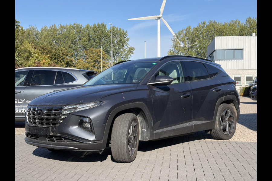 Hyundai Tucson 1.6 T-GDI PHEV Premium Sky 4WD | Panoramadak | Adaptive cruise control | Stoelverwarming/koeling | Bestuurdersstoel Met Geheugen