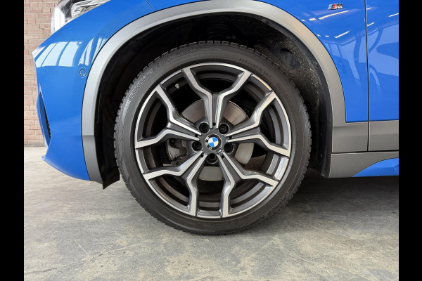BMW X2 sDrive18i High Executive M-Sport / Leder / Navi / Camera / ALLSEASON