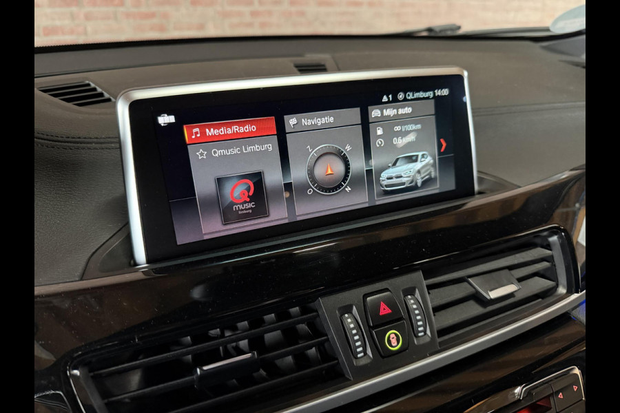 BMW X2 sDrive18i High Executive M-Sport / Leder / Navi / Camera / ALLSEASON