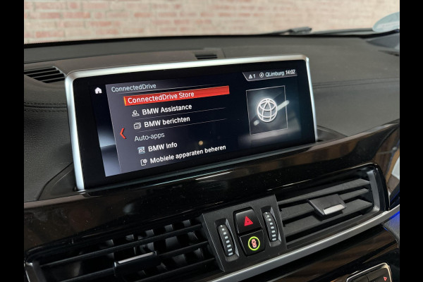 BMW X2 sDrive18i High Executive M-Sport / Leder / Navi / Camera / ALLSEASON