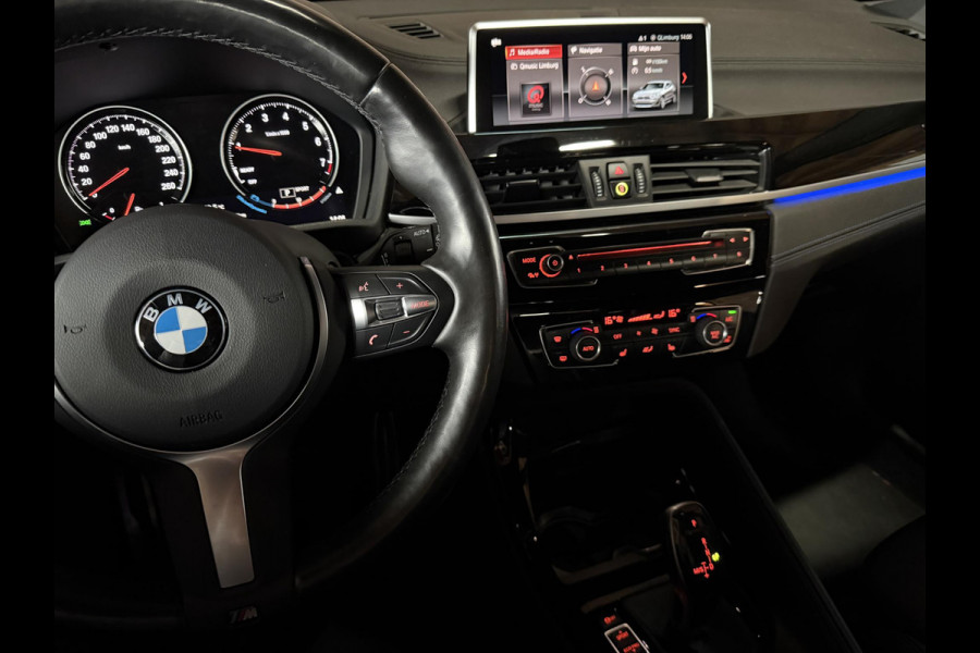 BMW X2 sDrive18i High Executive M-Sport / Leder / Navi / Camera / ALLSEASON
