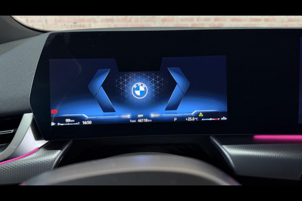 BMW 2 Serie Active Tourer 220i Camera / Navi / CarPlay / DAB