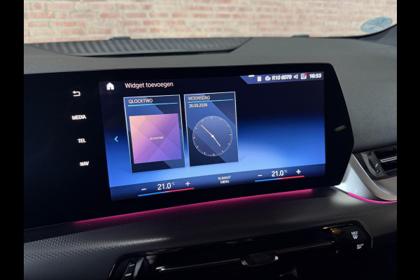 BMW 2 Serie Active Tourer 220i Camera / Navi / CarPlay / DAB