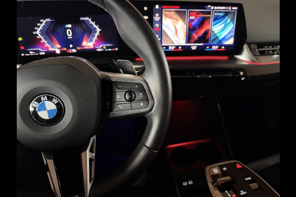 BMW 2 Serie Active Tourer 220i Camera / Navi / CarPlay / DAB