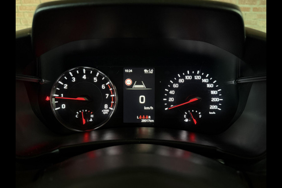Suzuki Swift 1.2 HYBRID MT Comfort Camera / Navi / Clima