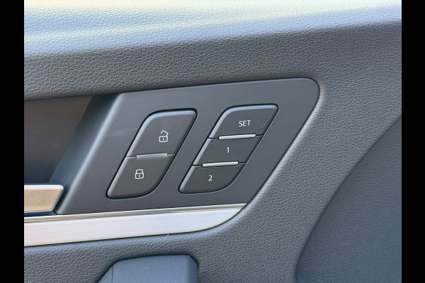 Audi Q5 Sportback 55 TFSI e S edition S-Line | Panoramadak | Stoelverwarming | RS Stoelen | Apple Carplay | Camera | Keyless | Navigatie | Trekhaak | Cruise Control | Memory Seat | Ambiance Verlichting | Matrix LED | SOH 99%