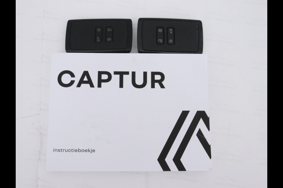 Renault Captur 1.3 TCe 140PK Zen | DEALER ONDERHOUDEN | CLIMAT CONTRO | CARPLAY | PARK. SENSOREN | LM VELGEN