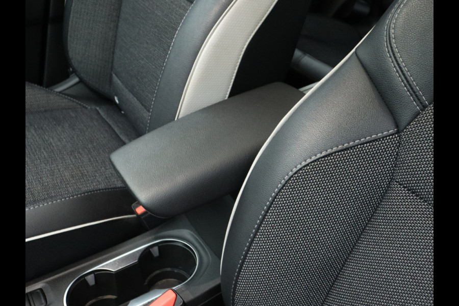 Renault Captur 1.3 TCe 140PK Zen | DEALER ONDERHOUDEN | CLIMAT CONTRO | CARPLAY | PARK. SENSOREN | LM VELGEN