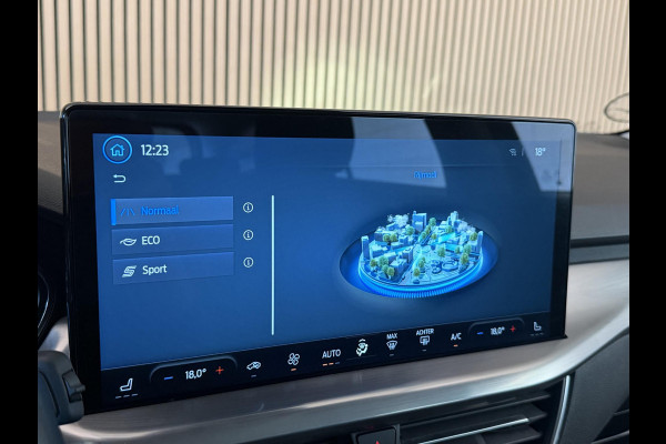 Ford Focus 1.5 EcoBlue Aut. Titanium | Trekhaak | Navi | PDC | Cruise | LED | Incl. garantie
