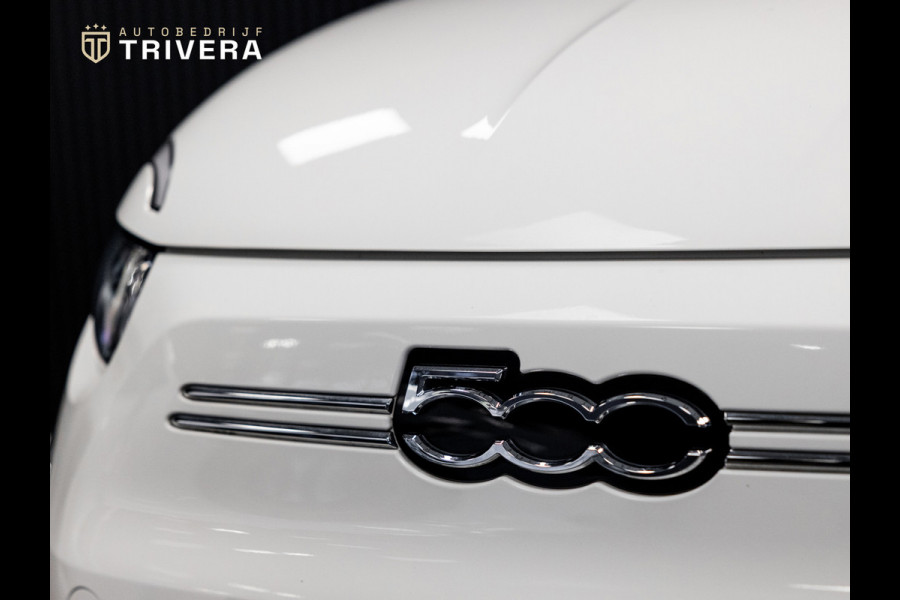 Fiat 500 Urban 24 kWh l SoH 96% l Virtueel cockpit l CARPLAY l Keyless entry l BTW auto l 1ste. eig. l Dealer onderh. l ALS NIEUW
