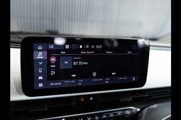 Fiat 500 Urban 24 kWh l SoH 96% l Virtueel cockpit l CARPLAY l Keyless entry l BTW auto l 1ste. eig. l Dealer onderh. l ALS NIEUW