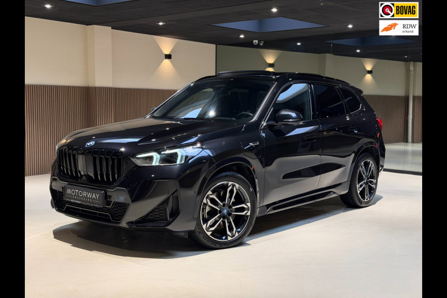 BMW X1 XDrive30e|HUD|H&K|Massage|360|Pano|Keyless|Stuur+Stoel verwarming|