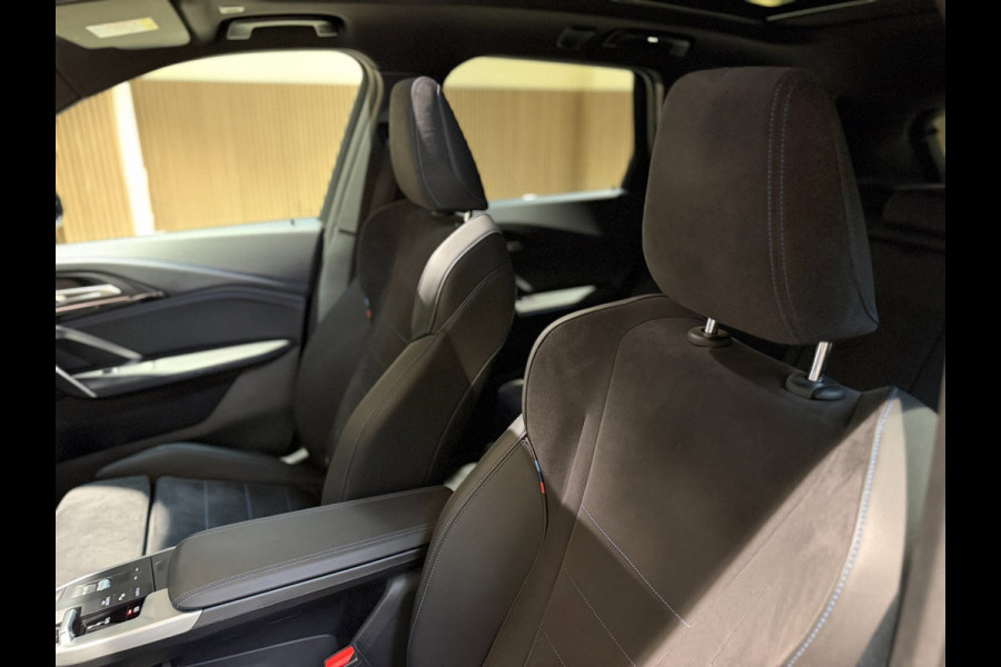 BMW X1 XDrive30e|HUD|H&K|Massage|360|Pano|Keyless|Stuur+Stoel verwarming|