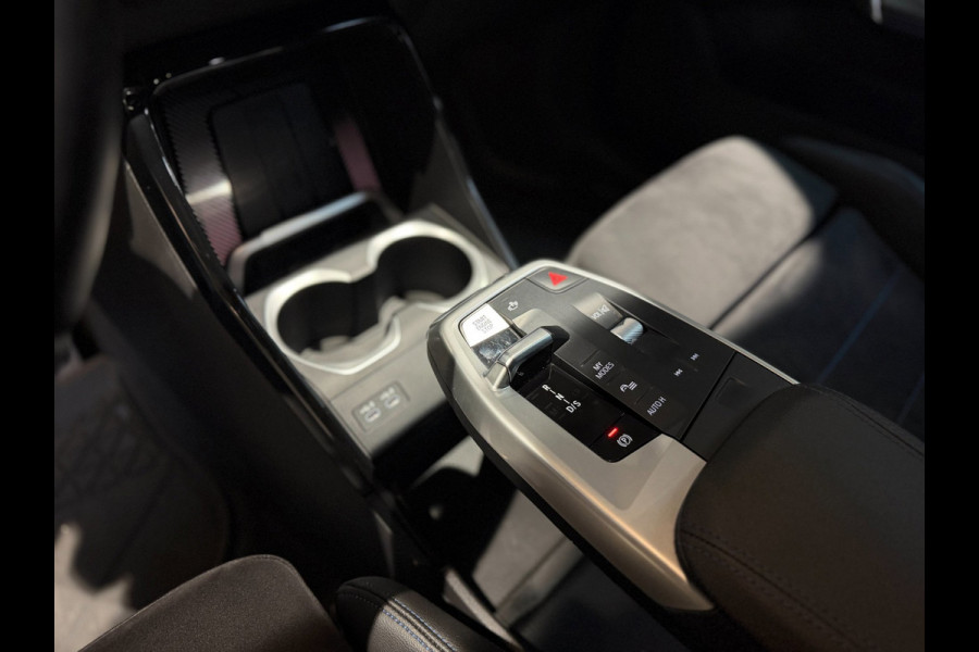BMW X1 XDrive30e|HUD|H&K|Massage|360|Pano|Keyless|Stuur+Stoel verwarming|