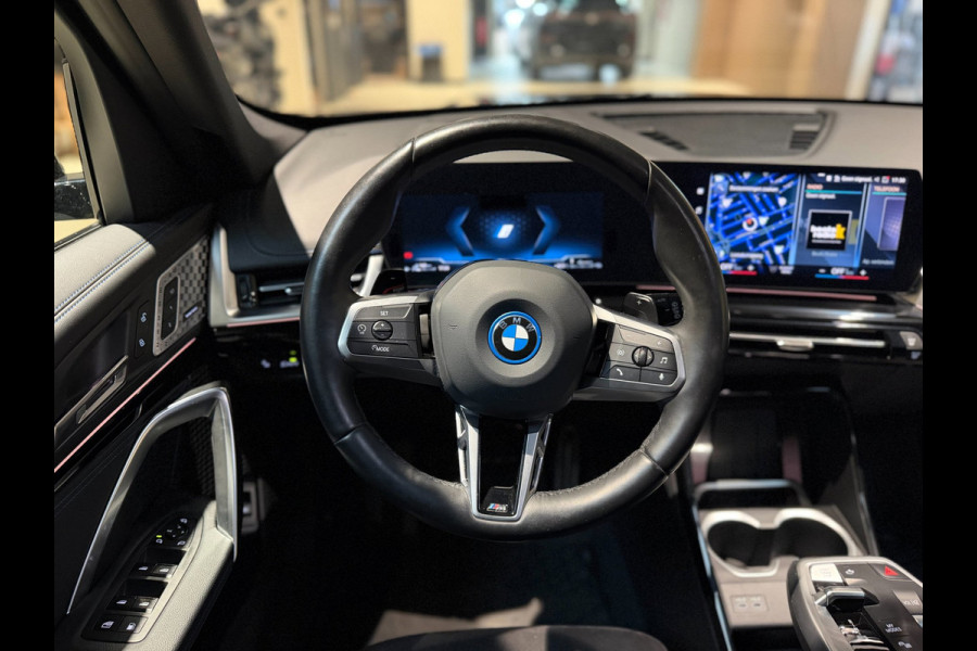 BMW X1 XDrive30e|HUD|H&K|Massage|360|Pano|Keyless|Stuur+Stoel verwarming|