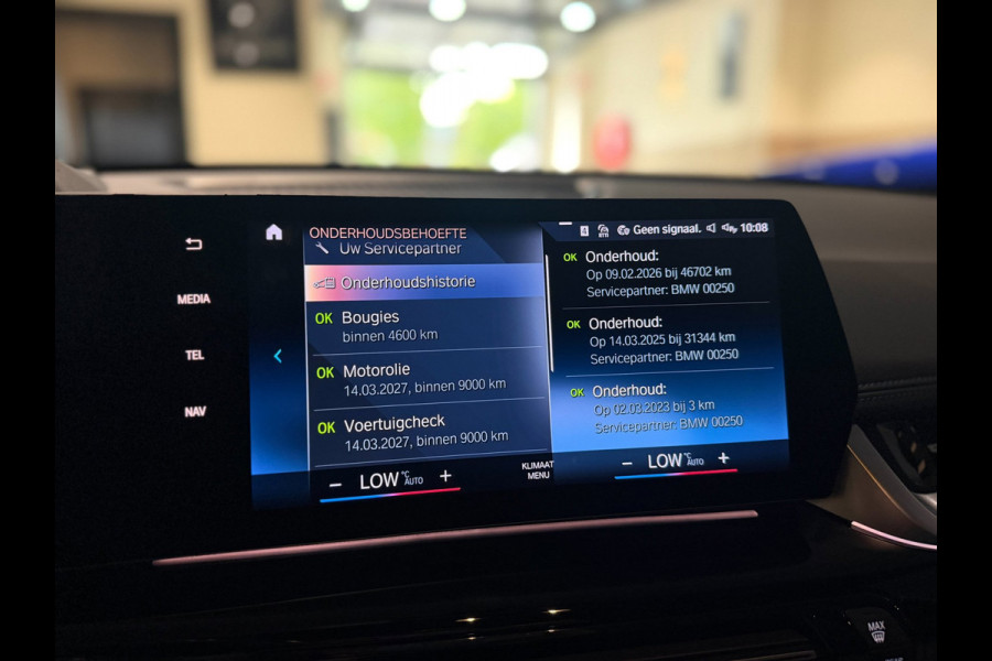 BMW X1 XDrive30e|HUD|H&K|Massage|360|Pano|Keyless|Stuur+Stoel verwarming|