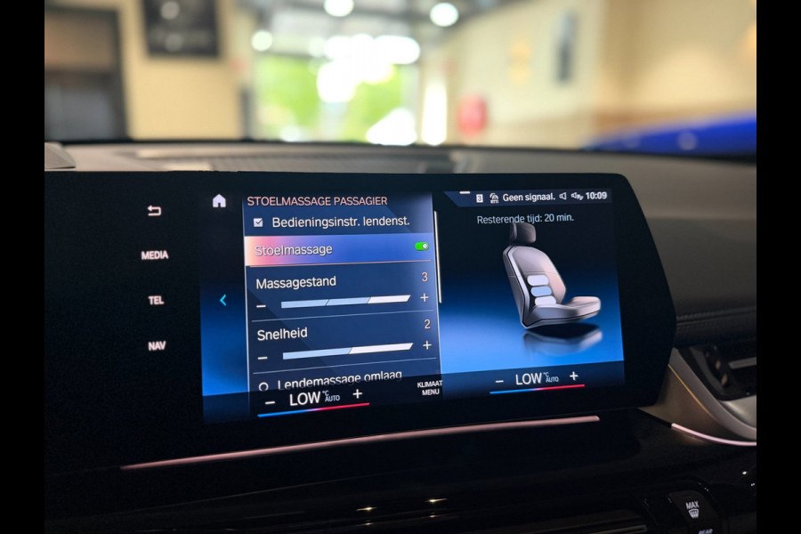 BMW X1 XDrive30e|HUD|H&K|Massage|360|Pano|Keyless|Stuur+Stoel verwarming|