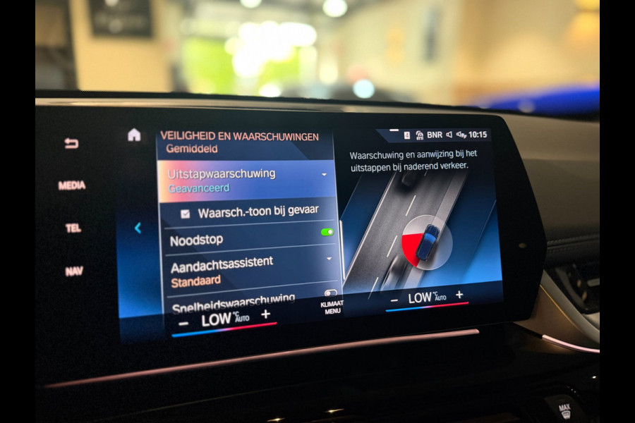 BMW X1 XDrive30e|HUD|H&K|Massage|360|Pano|Keyless|Stuur+Stoel verwarming|