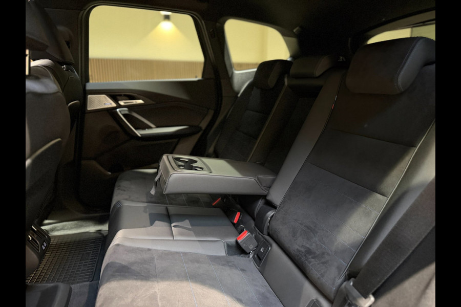 BMW X1 XDrive30e|HUD|H&K|Massage|360|Pano|Keyless|Stuur+Stoel verwarming|