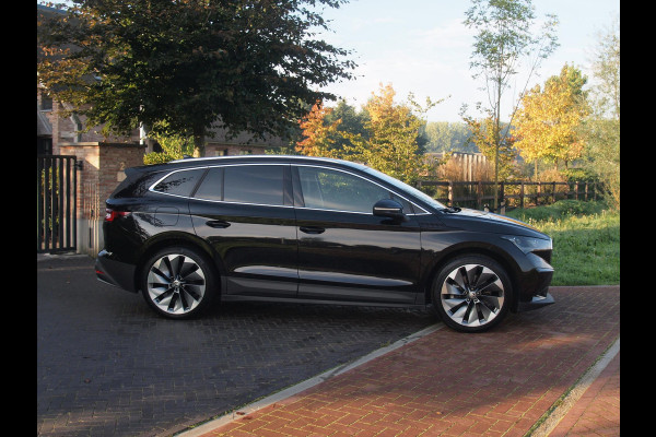 Škoda ENYAQ iV 80 First Edition | Camera | Trekhaak | Warmtepomp | Sfeerverlichting | Leer | ACC | NL-Auto |