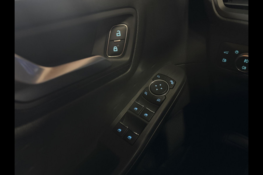 Ford Kuga 2.5 Duratec PHEV ST-Line X Winter Pakket 2 / B&O / Safety Pakket / HUD / CarPlay / Pano / Trekhaak / Elc. Kofferklep