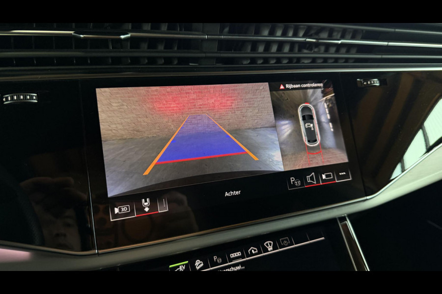 Audi Q8 60 TFSI e quattro Pro Line S Competition PHEV / HUD / Trekhaak / Pano / B&O/  360 camera / Matrix-Led /Memory / Stoelverwarming V+A / Zonwering