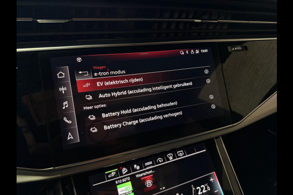 Audi Q8 60 TFSI e quattro Pro Line S Competition PHEV / HUD / Trekhaak / Pano / B&O/  360 camera / Matrix-Led /Memory / Stoelverwarming V+A / Zonwering