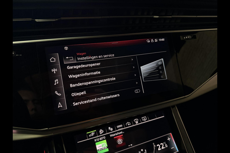 Audi Q8 60 TFSI e quattro Pro Line S Competition PHEV / HUD / Trekhaak / Pano / B&O/  360 camera / Matrix-Led /Memory / Stoelverwarming V+A / Zonwering
