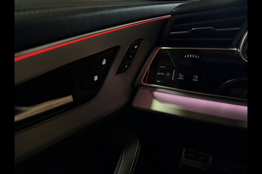 Audi Q8 60 TFSI e quattro Pro Line S Competition PHEV / HUD / Trekhaak / Pano / B&O/  360 camera / Matrix-Led /Memory / Stoelverwarming V+A / Zonwering