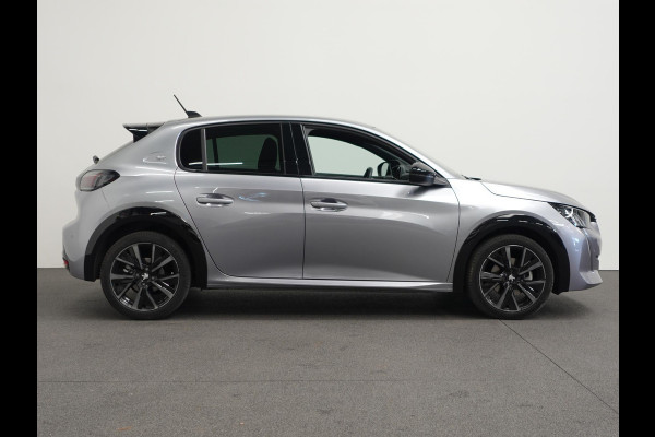 Peugeot 208 1.2 PureTech 100pk Automaat GT-Line Peugeot 208 1.2 PureTech 100pk Aut. GT-Line Navigatie Apple Carplay/Android Auto Camera Parkeersensoren Adaptive Cruise Control Blind Spot Assist Virtual Cockpit Climate Control Getinte ramen