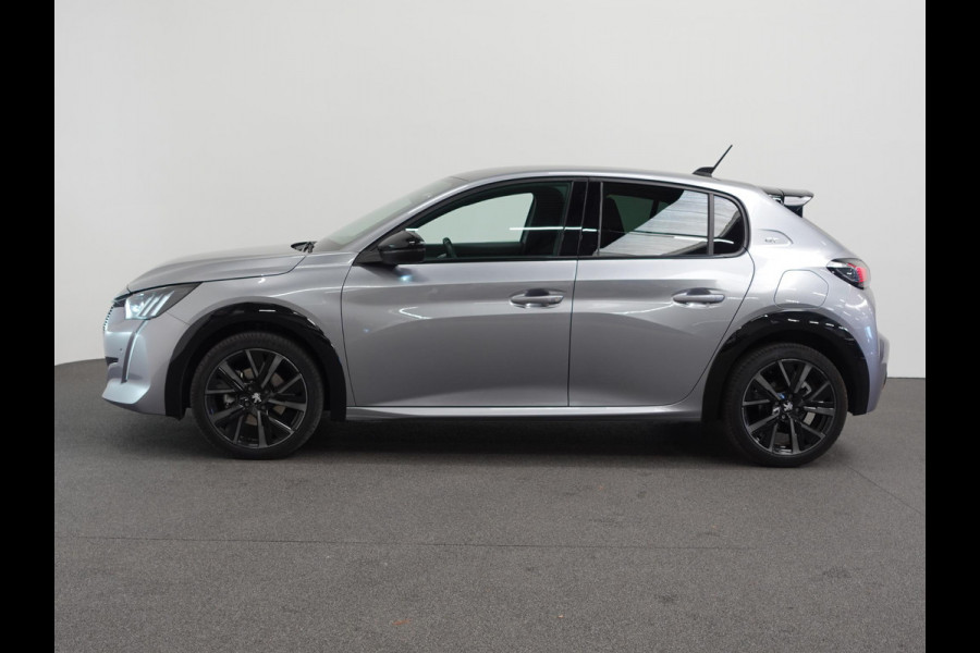 Peugeot 208 1.2 PureTech 100pk Automaat GT-Line Peugeot 208 1.2 PureTech 100pk Aut. GT-Line Navigatie Apple Carplay/Android Auto Camera Parkeersensoren Adaptive Cruise Control Blind Spot Assist Virtual Cockpit Climate Control Getinte ramen