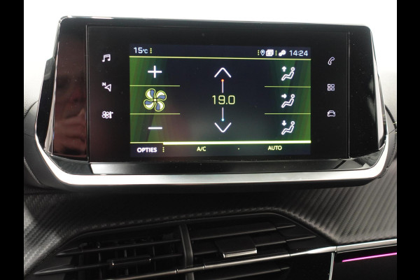 Peugeot 208 1.2 PureTech 100pk Automaat GT-Line Peugeot 208 1.2 PureTech 100pk Aut. GT-Line Navigatie Apple Carplay/Android Auto Camera Parkeersensoren Adaptive Cruise Control Blind Spot Assist Virtual Cockpit Climate Control Getinte ramen