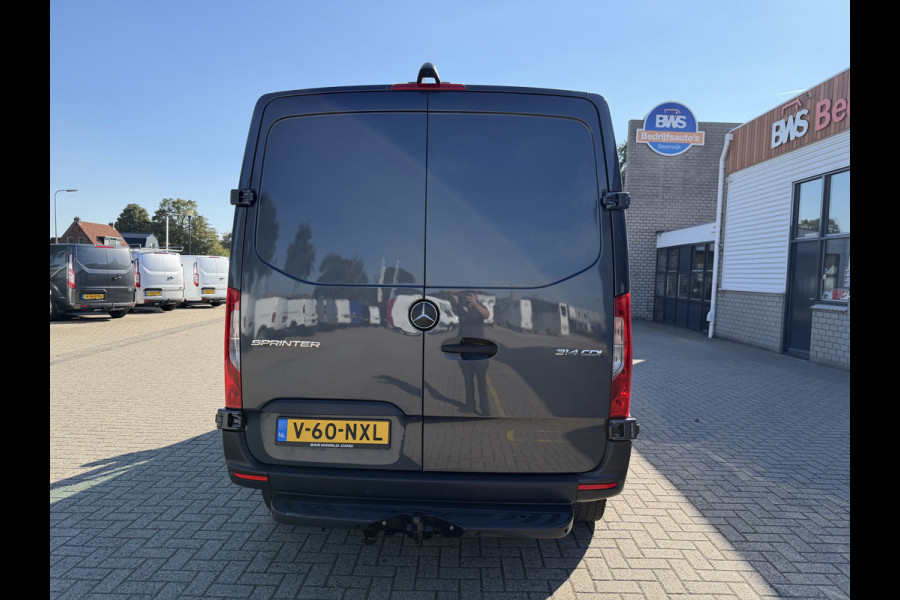 Mercedes-Benz Sprinter 314 2.2 CDI L1H1 Functional RWD / vaste prijs rijklaar € 19.950 ex btw / euro 6 / bpm vrij / lease vanaf € 336 / camera / climate control / trekhaak / grijs metallic !