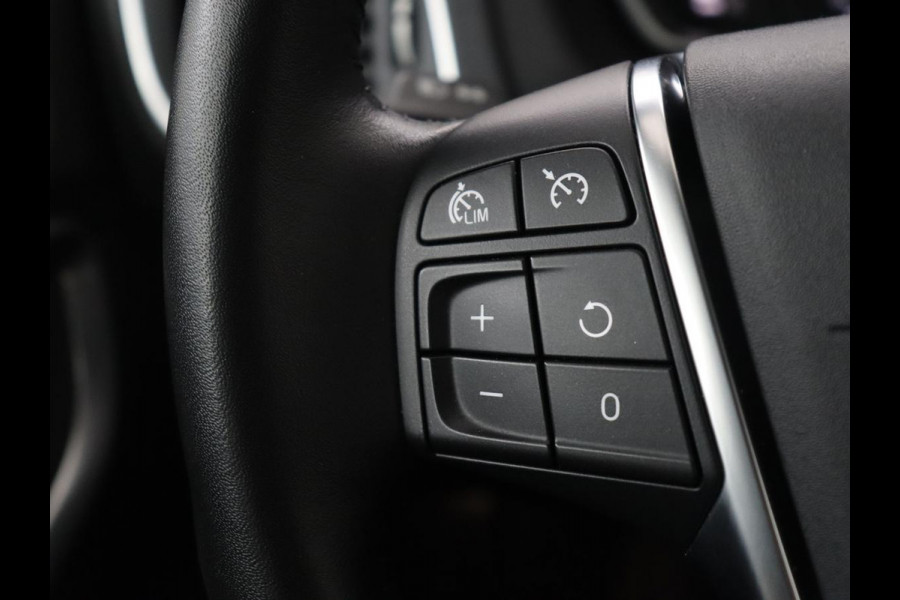 Volvo V40 1.5 T2 Polar+ | Automaat | Navigatie | Stoelverwarming |