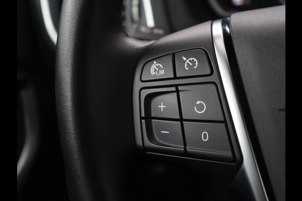 Volvo V40 1.5 T2 Polar+ | Automaat | Navigatie | Stoelverwarming |