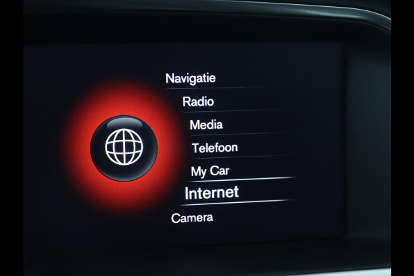 Volvo V40 1.5 T2 Polar+ | Automaat | Navigatie | Stoelverwarming |