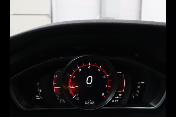 Volvo V40 1.5 T2 Polar+ | Automaat | Navigatie | Stoelverwarming |