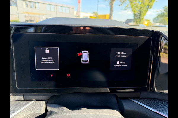 Škoda Kodiaq 1.5 TSI PHEV Sportline Panoramadak 20 inch velgen Head Up display Adaptive cruise Navigatie Sportstoelen 360 camera Full LED