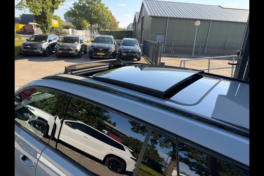 Škoda Kodiaq 1.5 TSI PHEV Sportline Panoramadak 20 inch velgen Head Up display Adaptive cruise Navigatie Sportstoelen 360 camera Full LED