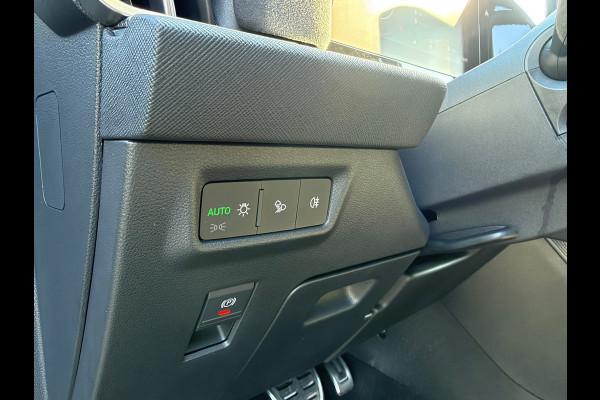 Škoda Kodiaq 1.5 TSI PHEV Sportline Panoramadak 20 inch velgen Head Up display Adaptive cruise Navigatie Sportstoelen 360 camera Full LED